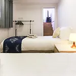Wal Apartments- 3 Bedrooms With Parking Space شقة *