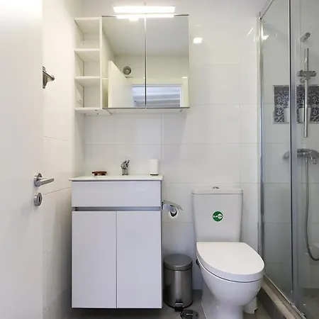 Wal Apartments- 3 Bedrooms With Parking Space Lisbona