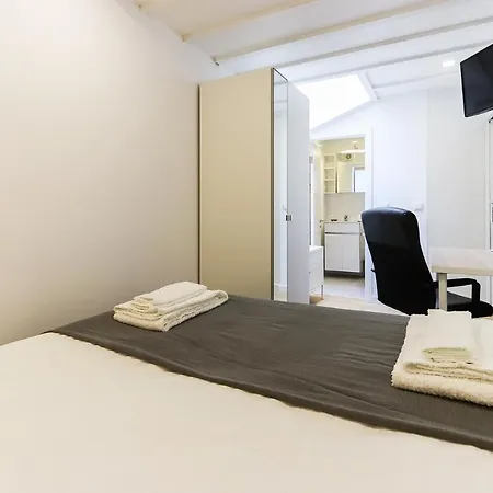 Wal Apartments- 3 Bedrooms With Parking Space Lisbona