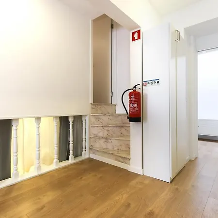 Wal Apartments- 3 Bedrooms With Parking Space Апартаменты *