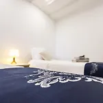 Wal Apartments- 3 Bedrooms With Parking Space *